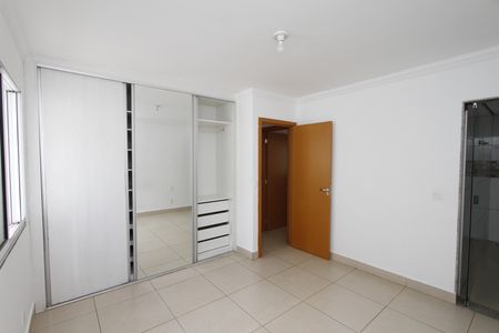 Apartamento à venda com 180m², 3 quartos e 2 vagasQuarto 3 - Suíte