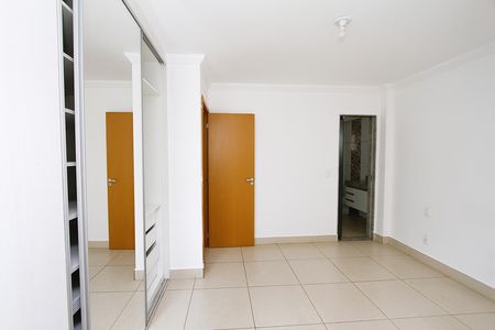 Apartamento à venda com 180m², 3 quartos e 2 vagasQuarto 3 - Suíte