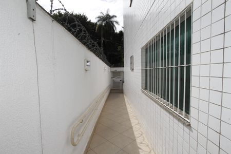 Apartamento à venda com 180m², 3 quartos e 2 vagasEntrada