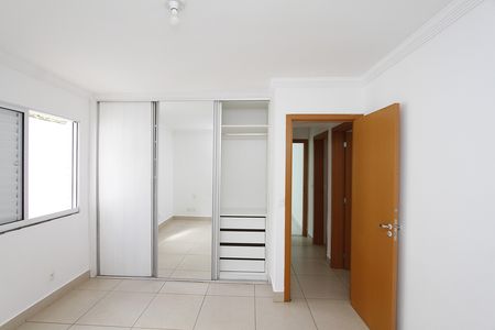 Apartamento à venda com 180m², 3 quartos e 2 vagasQuarto 3 - Suíte