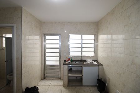 Sala / Cozinha de casa à venda com 5 quartos, 210m² em Vila Chuca, São Paulo