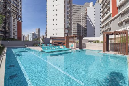 Studio para alugar com 26m², 1 quarto e sem vagaPiscina