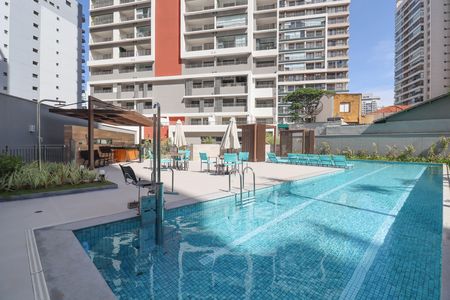 Studio para alugar com 26m², 1 quarto e sem vagaPiscina