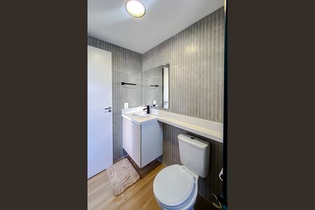 Apartamento para alugar com 28m², 1 quarto e sem vaga Apartamento para alugar com 28m², 1 quarto e sem vagaBanheiro da Suíte