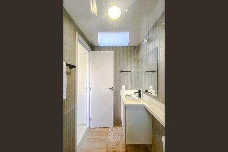 Apartamento para alugar com 28m², 1 quarto e sem vaga Apartamento para alugar com 28m², 1 quarto e sem vagaBanheiro da Suíte
