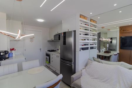 Sala de apartamento para alugar com 2 quartos, 32m² em Vila Ema, São Paulo