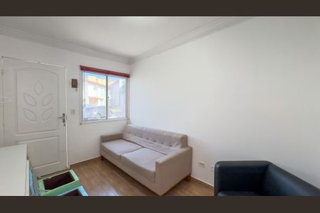 Sala de casa para alugar com 2 quartos, 75m² em Jardim São Luís, São Paulo