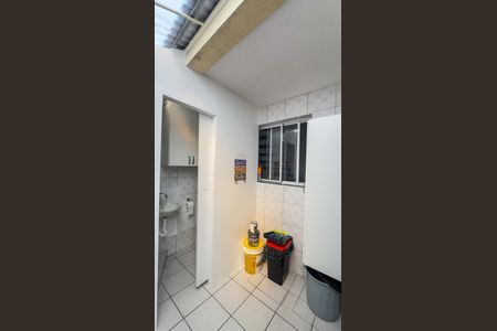 Casa para alugar com 75m², 2 quartos e 1 vaga Casa para alugar com 75m², 2 quartos e 1 vagaÁrea de Serviço