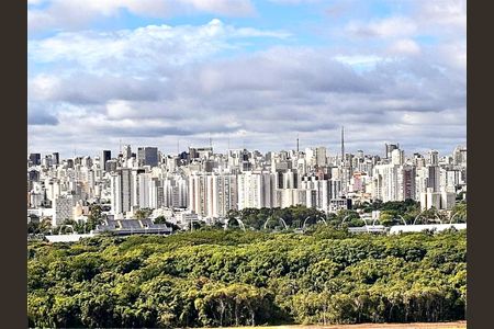 Apartamento à venda com 472m², 3 quartos e 6 vagas