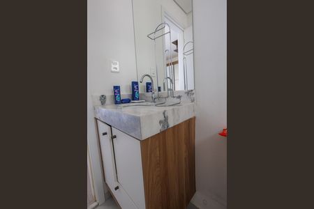 Apartamento para alugar com 64m², 3 quartos e 2 vagas