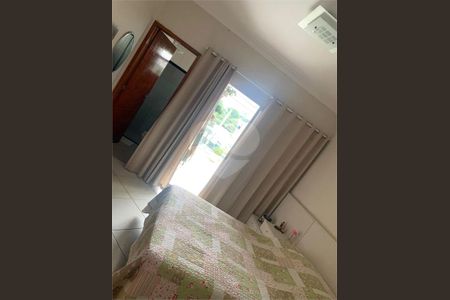 Casa à venda com 115m², 4 quartos e sem vaga