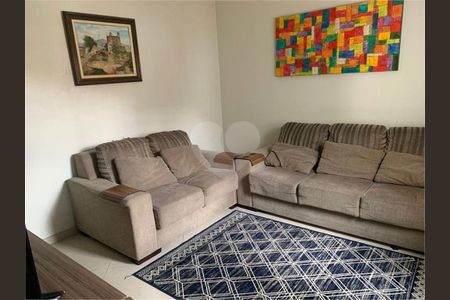 Casa à venda com 115m², 4 quartos e sem vaga