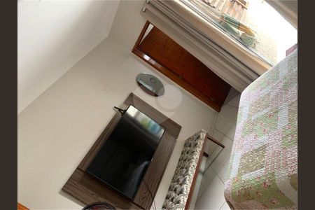 Casa à venda com 115m², 4 quartos e sem vaga