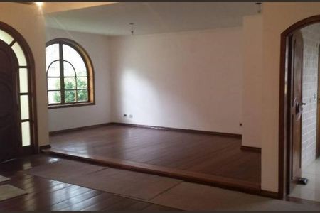 Casa à venda com 4 quartos, 450m² em Tremembé, São Paulo