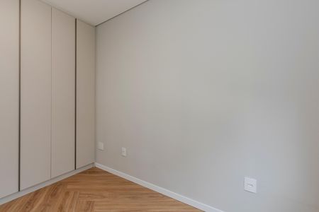 Apartamento à venda com 196m², 3 quartos e 3 vagas Apartamento à venda com 196m², 3 quartos e 3 vagasSuíte 3