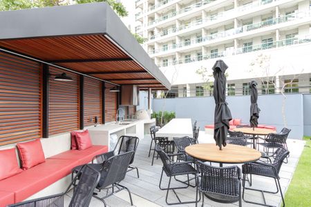 Apartamento à venda com 196m², 3 quartos e 3 vagas Apartamento à venda com 196m², 3 quartos e 3 vagasChurrasqueira