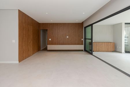 Apartamento à venda com 196m², 3 quartos e 3 vagas Apartamento à venda com 196m², 3 quartos e 3 vagasSala