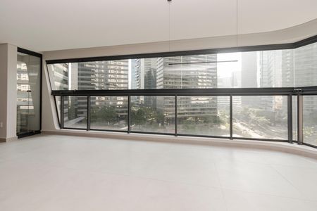 Varanda de apartamento para alugar com 3 quartos, 196m² em Chácara Santo Antônio (zona Sul), São Paulo