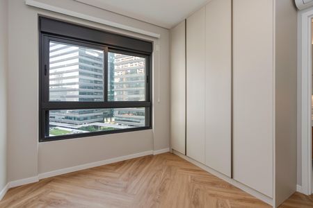 Apartamento à venda com 196m², 3 quartos e 3 vagas Apartamento à venda com 196m², 3 quartos e 3 vagasSuíte 2