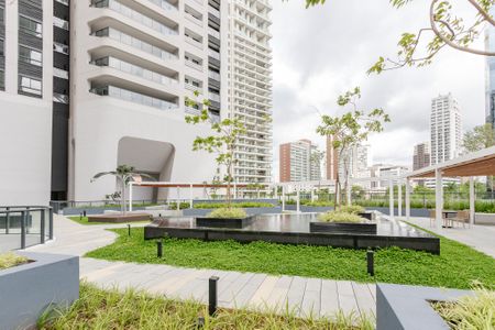 Apartamento à venda com 196m², 3 quartos e 3 vagas Apartamento à venda com 196m², 3 quartos e 3 vagasÁrea Comum