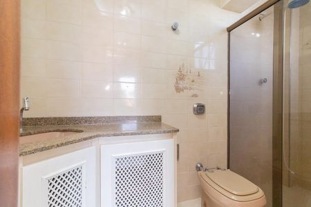 Apartamento para alugar com 100m², 3 quartos e 1 vagaBanheiro do Quarto 3 - Suíte