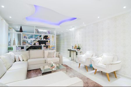 Sala de casa para alugar com 3 quartos, 500m² em Jardim Normandia, Guarulhos