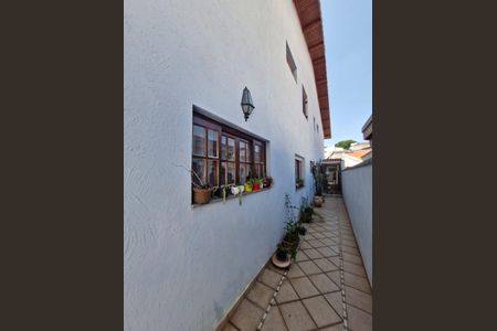 Casa para alugar com 180m², 3 quartos e 4 vagas Casa para alugar com 180m², 3 quartos e 4 vagasÁrea externa
