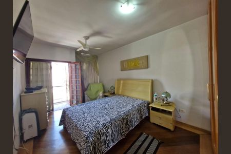 Casa para alugar com 180m², 3 quartos e 4 vagas Casa para alugar com 180m², 3 quartos e 4 vagasQuarto