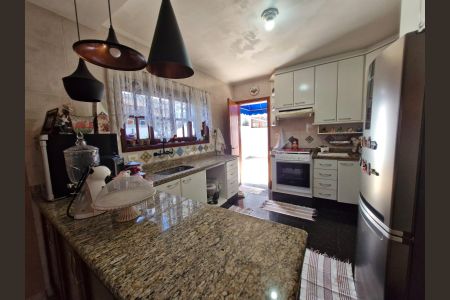 Casa para alugar com 180m², 3 quartos e 4 vagas Casa para alugar com 180m², 3 quartos e 4 vagasCozinha