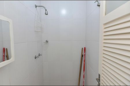 Apartamento à venda com 73m², 2 quartos e 1 vaga Apartamento à venda com 73m², 2 quartos e 1 vagaBanheiro de Serviço