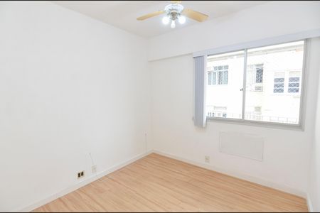 Apartamento à venda com 73m², 2 quartos e 1 vaga Apartamento à venda com 73m², 2 quartos e 1 vagaQuarto