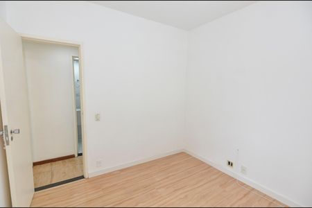 Apartamento à venda com 73m², 2 quartos e 1 vaga Apartamento à venda com 73m², 2 quartos e 1 vagaQuarto