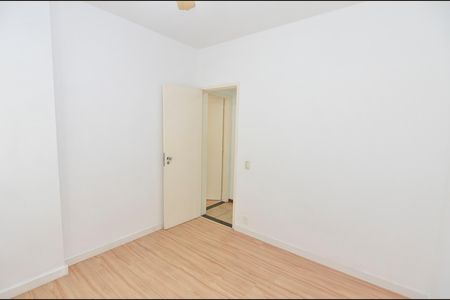 Apartamento à venda com 73m², 2 quartos e 1 vaga Apartamento à venda com 73m², 2 quartos e 1 vagaQuarto