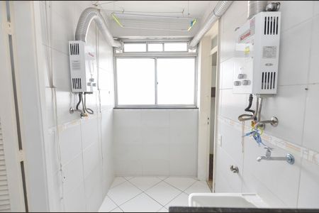 Apartamento à venda com 73m², 2 quartos e 1 vaga Apartamento à venda com 73m², 2 quartos e 1 vagaÁrea de Serviço