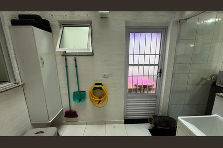 Apartamento à venda com 46m², 2 quartos e 1 vaga Apartamento à venda com 46m², 2 quartos e 1 vagaÁrea de Serviço