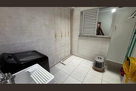 Apartamento à venda com 46m², 2 quartos e 1 vaga Apartamento à venda com 46m², 2 quartos e 1 vagaÁrea de Serviço