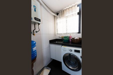 Apartamento à venda com 160m², 4 quartos e 3 vagas Apartamento à venda com 160m², 4 quartos e 3 vagasÁrea de Serviço