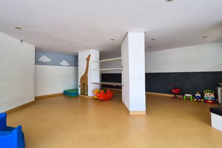 Apartamento à venda com 160m², 4 quartos e 3 vagas Apartamento à venda com 160m², 4 quartos e 3 vagasBrinquedoteca