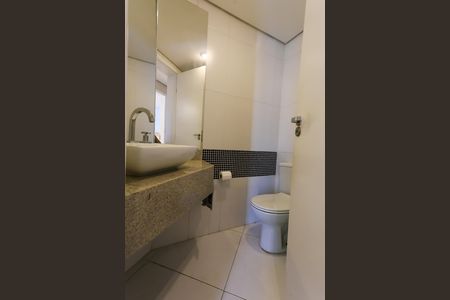 Apartamento à venda com 160m², 4 quartos e 3 vagas Apartamento à venda com 160m², 4 quartos e 3 vagasBanheiro