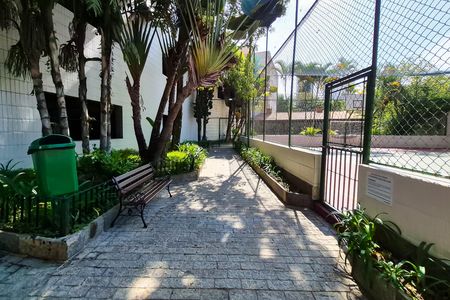 Apartamento à venda com 160m², 4 quartos e 3 vagas Apartamento à venda com 160m², 4 quartos e 3 vagasÁrea comum
