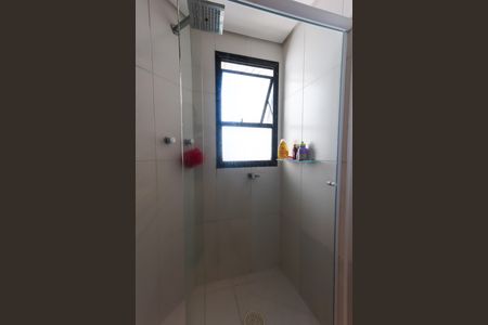 Apartamento à venda com 160m², 4 quartos e 3 vagas Apartamento à venda com 160m², 4 quartos e 3 vagasBanheiro da Suíte 1