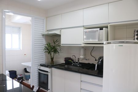Apartamento à venda com 42m², 1 quarto e 1 vagaCozinha e Área de Serviço