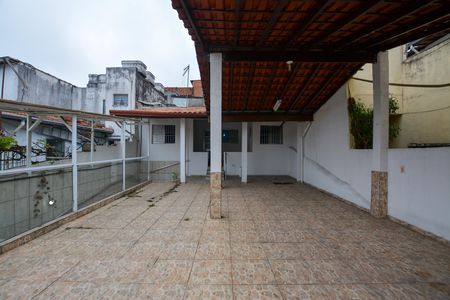 Casa à venda com 78m², 2 quartos e 2 vagas Casa à venda com 78m², 2 quartos e 2 vagasÁrea comum