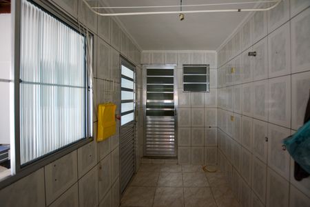Casa à venda com 78m², 2 quartos e 2 vagas Casa à venda com 78m², 2 quartos e 2 vagasÁrea de serviço