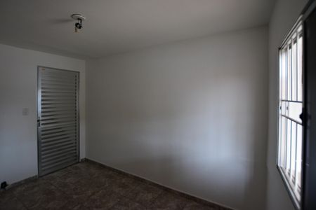 Casa à venda com 78m², 2 quartos e 2 vagas Casa à venda com 78m², 2 quartos e 2 vagasQuarto