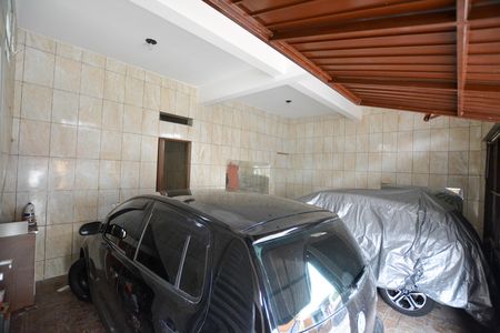 Casa à venda com 78m², 2 quartos e 2 vagas Casa à venda com 78m², 2 quartos e 2 vagasGaragem