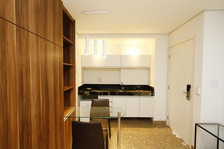 Studio para alugar com 50m², 1 quarto e 1 vagaStudio