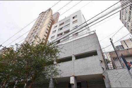 Apartamento à venda com 180m², 3 quartos e 4 vagas Apartamento à venda com 180m², 3 quartos e 4 vagasFachada