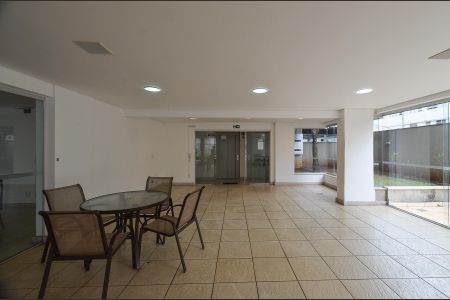 Apartamento à venda com 180m², 3 quartos e 4 vagas Apartamento à venda com 180m², 3 quartos e 4 vagasÁrea comum - Salão de festas