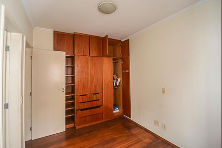 Apartamento à venda com 66m², 3 quartos e 2 vagas Apartamento à venda com 66m², 3 quartos e 2 vagasQuarto Suíte